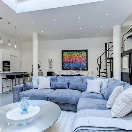 Magnifique Loft Au Coeur De アパート ニース
